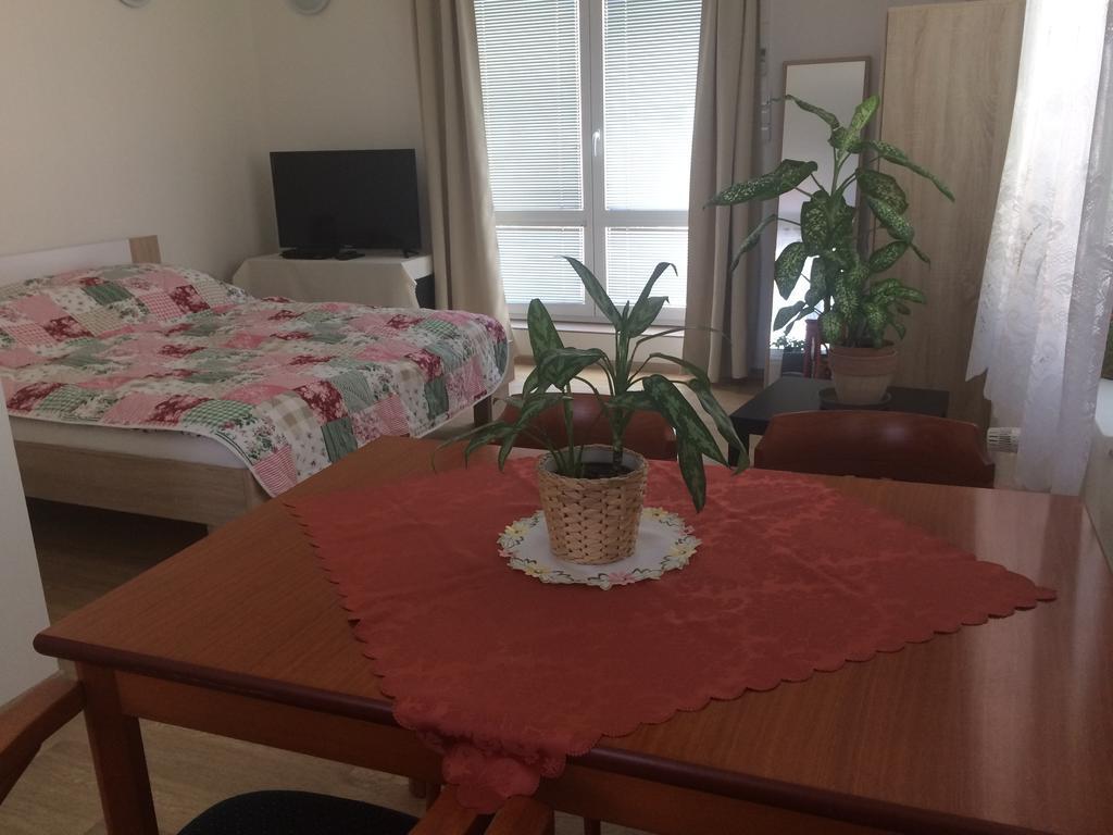 Apartment Praha 4 Екстериор снимка